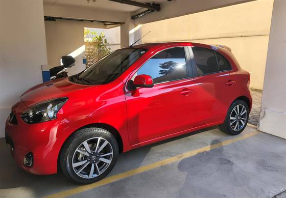 NISSAN MARCH 1.6 SL 16V FLEXSTART 4P XTRONIC NISSAN MARCH 1.6 SL 16V FLEXSTART 4P XTRONIC